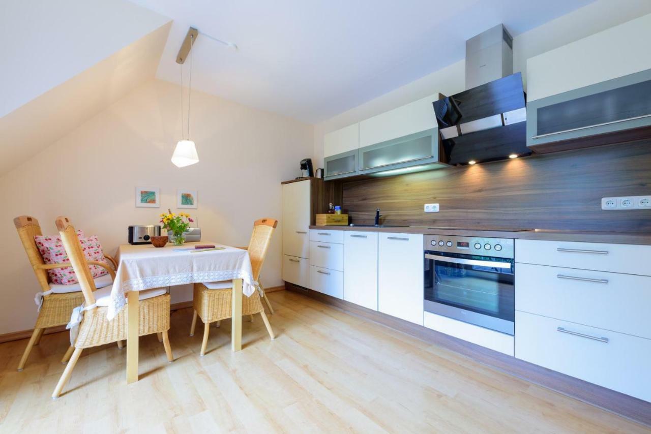 Ferienwohnung Arielle Nr. 6 Ostseeheilbad Ostseeheilbad Zingst Exterior foto